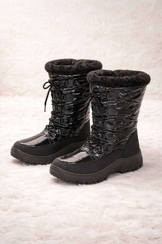 Urban Snow Step Navigate winter streets with confidence in these bold, weather-