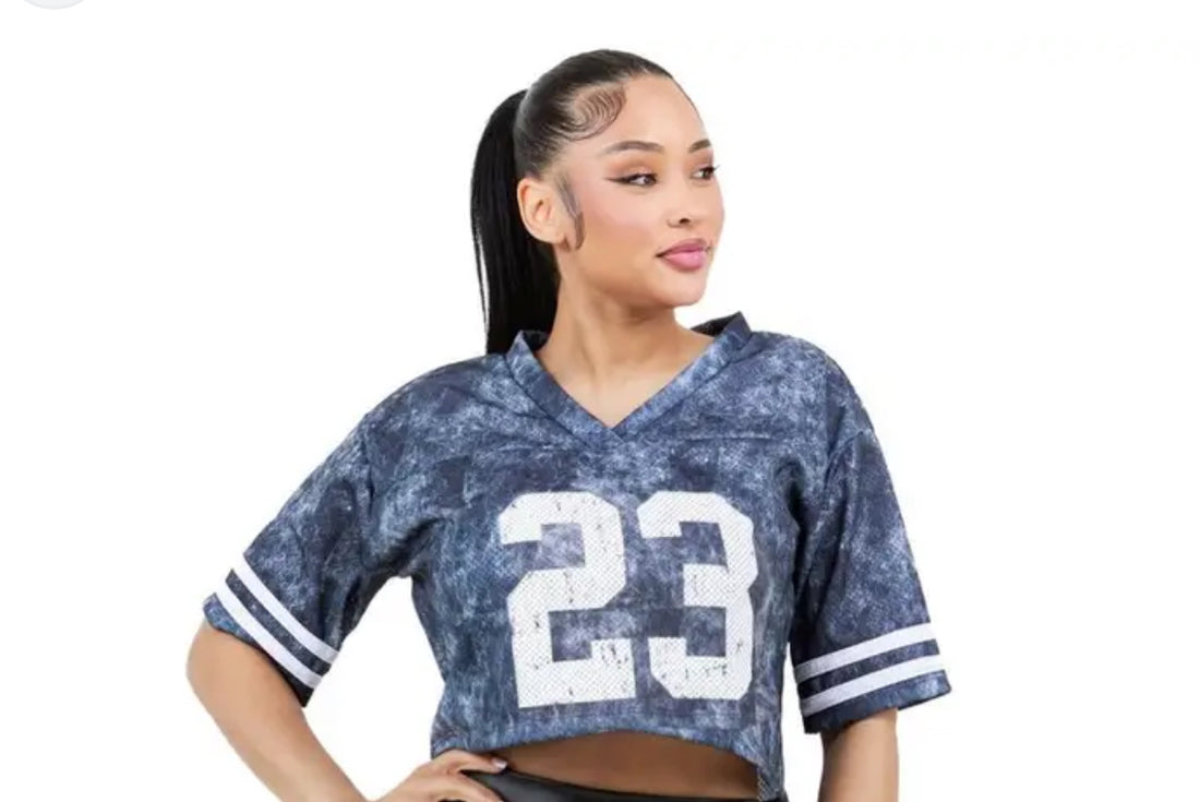 V Neck 23 Sports Top With Cargo Shorts