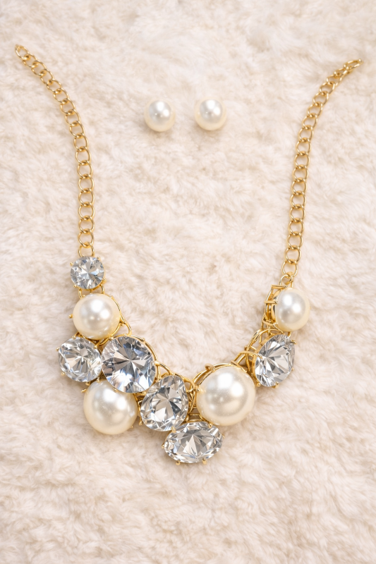 Pearl Radiance Necklace