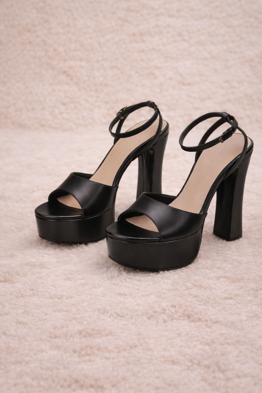 Elevate your style with our Short Platform Heel! Experience a comfortable fit with a fashionable 
